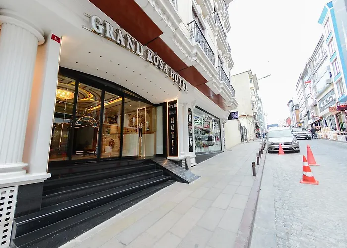 Grand Rosa Hotel